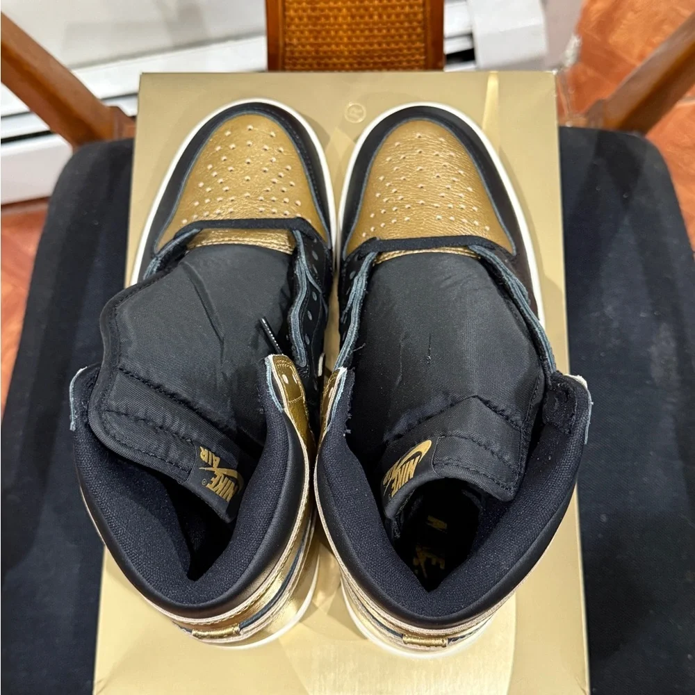 NEW Jordan Black and Gold High-Top Sneakers - Picture 11 of 11